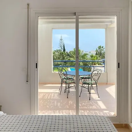 Atico Con Vistas Al Mar En Primera Linea De Playa Apartment *