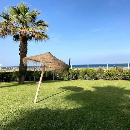 Atico Con Vistas Al Mar En Primera Linea De Playa